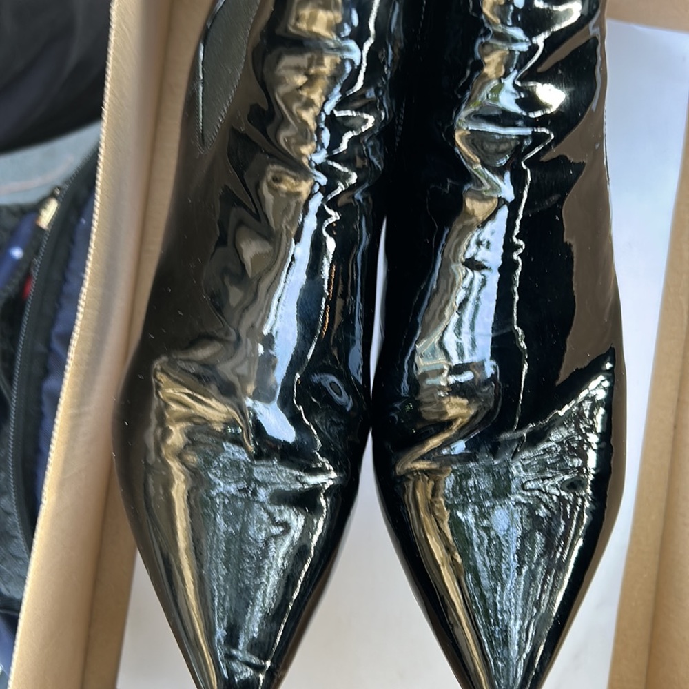 YSL Heels - Picture 4 of 5
